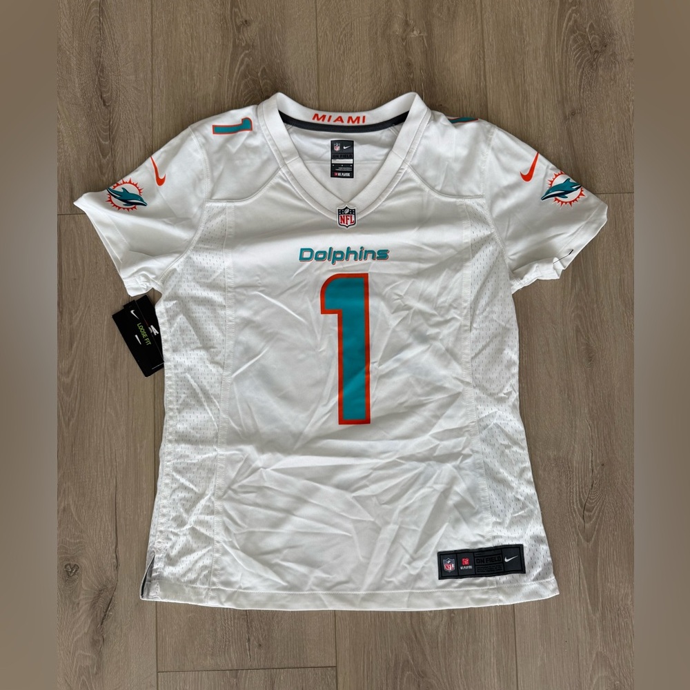 Nike Tua Tagovailoa NFL Miami Dolphins jersey women’s medium MSRP $130 NWT